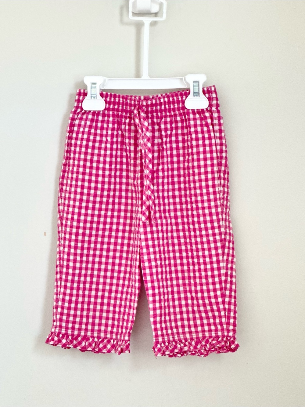 Hanna Andersson Pink and white crop Pants